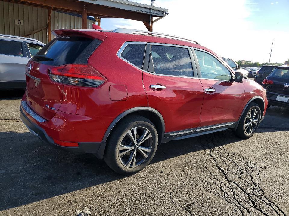 2017 Nissan Rogue sl
