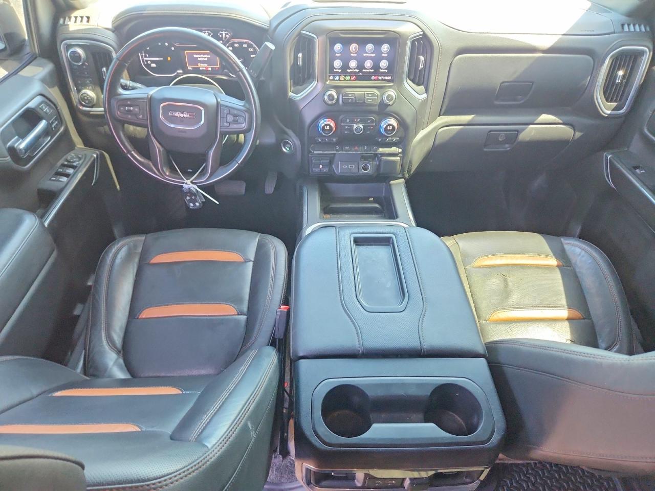 2021 GMC Sierra K1500 AT4