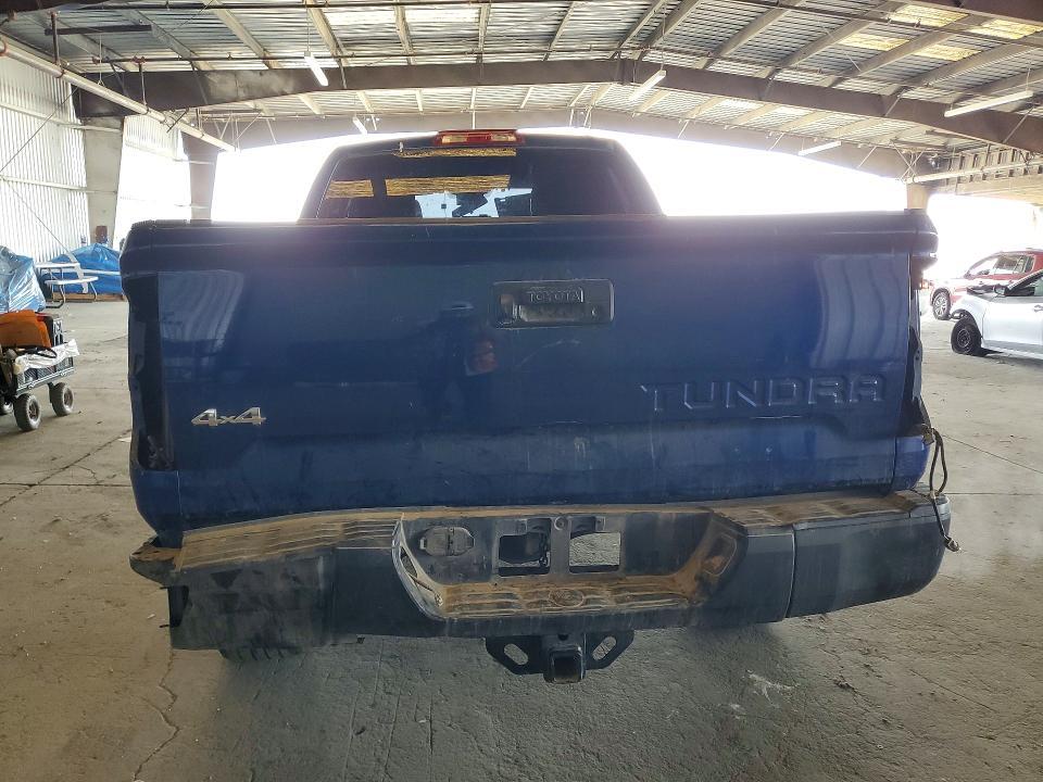 2015 Toyota Tundra SR