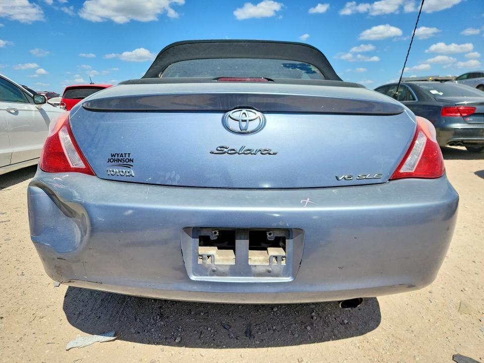 2005 Toyota Camry Solara sle V6