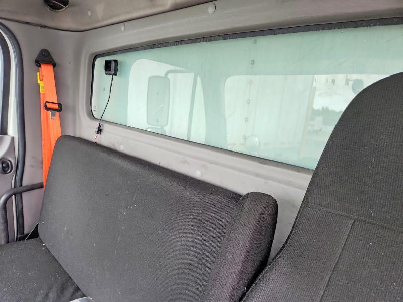 2020 Freightliner Business Class M2 BOX Truck