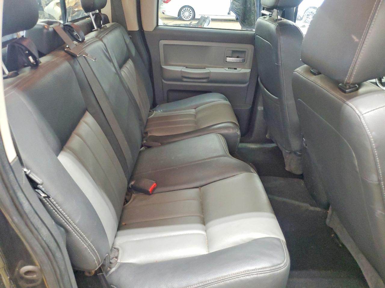 2008 Dodge Dakota Quad Laramie