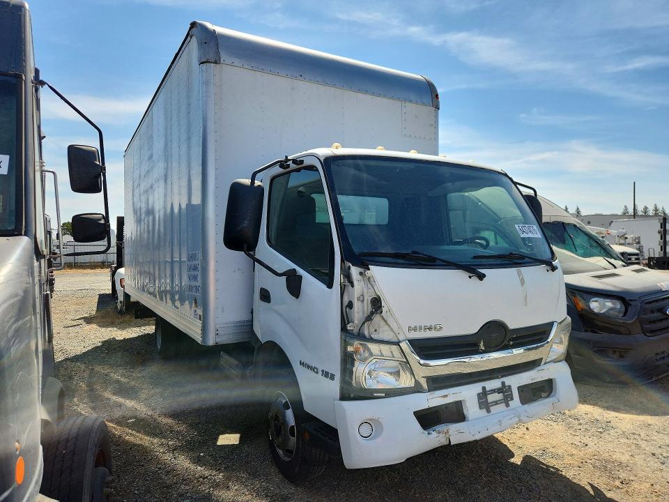 2016 Hino 155 BOX Truck