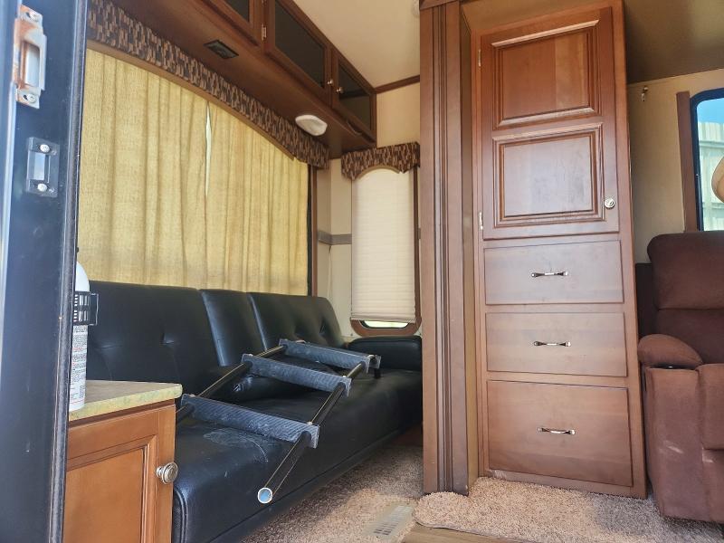 2014 Dutchmen Denali Camper