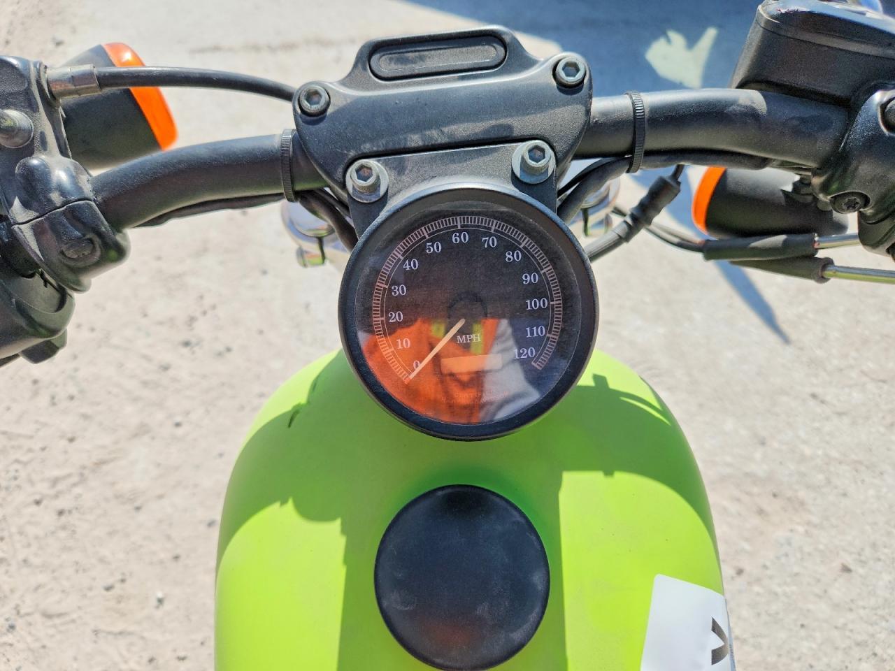 2002 Harley-Davidson XL883 C