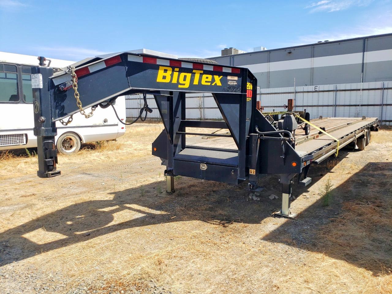 2020 Btig 2020 Bigtex 22GN-35BK+5MR Equipment Trailer
