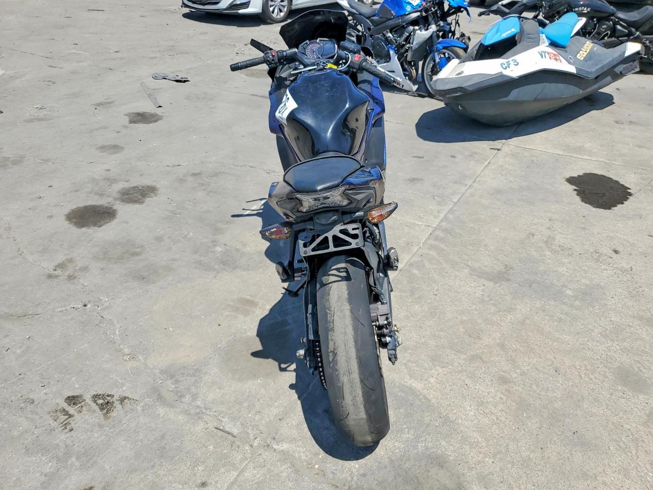 2019 Kawasaki EX650 F