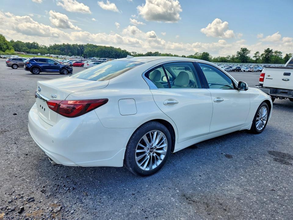 2021 Infiniti Q50 Luxe