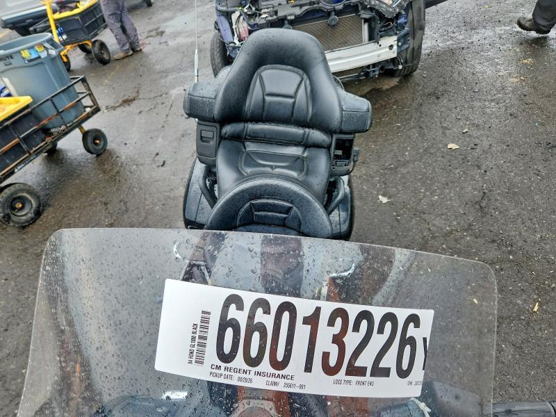 2004 Honda GL1800