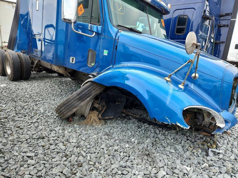 2016 Freightliner Conventional Columbia