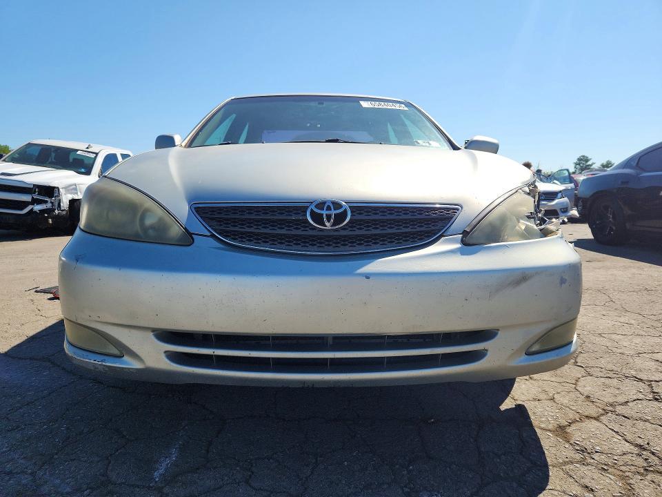 2004 Toyota Camry se
