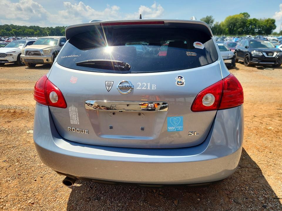 2012 Nissan Rogue s