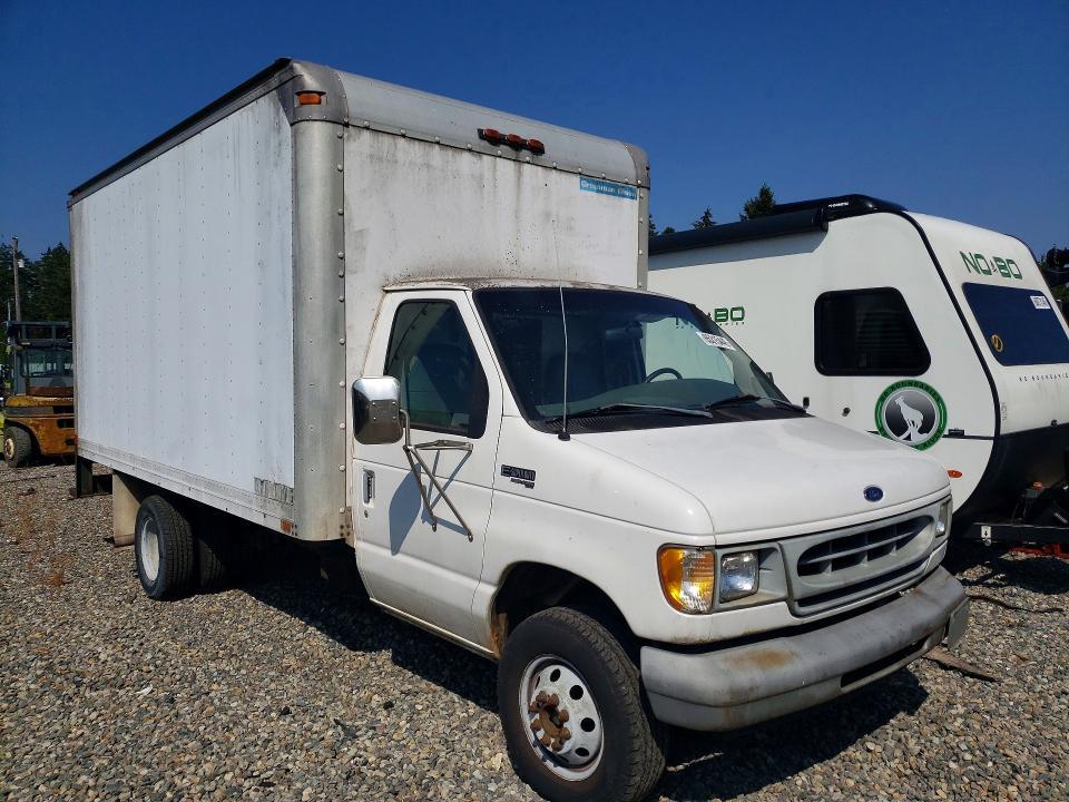 1998 Ford E450 BOX Truck