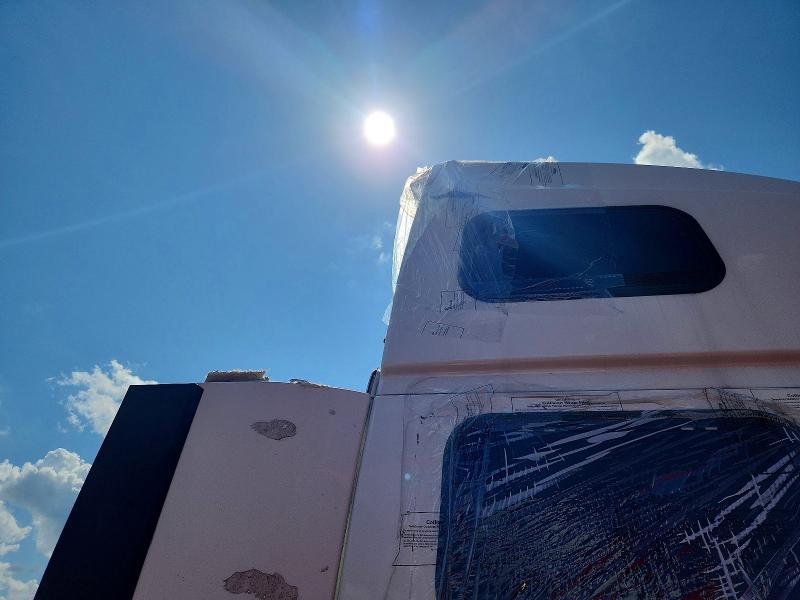 2020 Volvo VNL Semi Truck