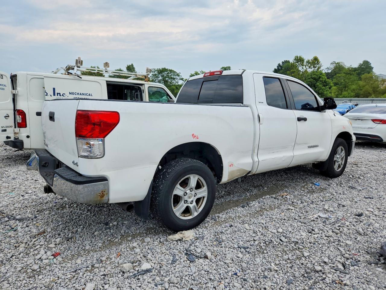 2011 Toyota Tundra Double Cab SR5