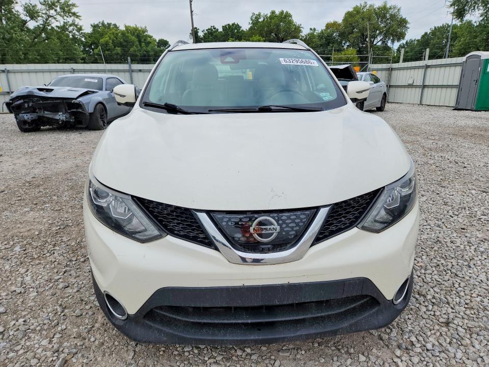 2018 Nissan Rogue Sport sl