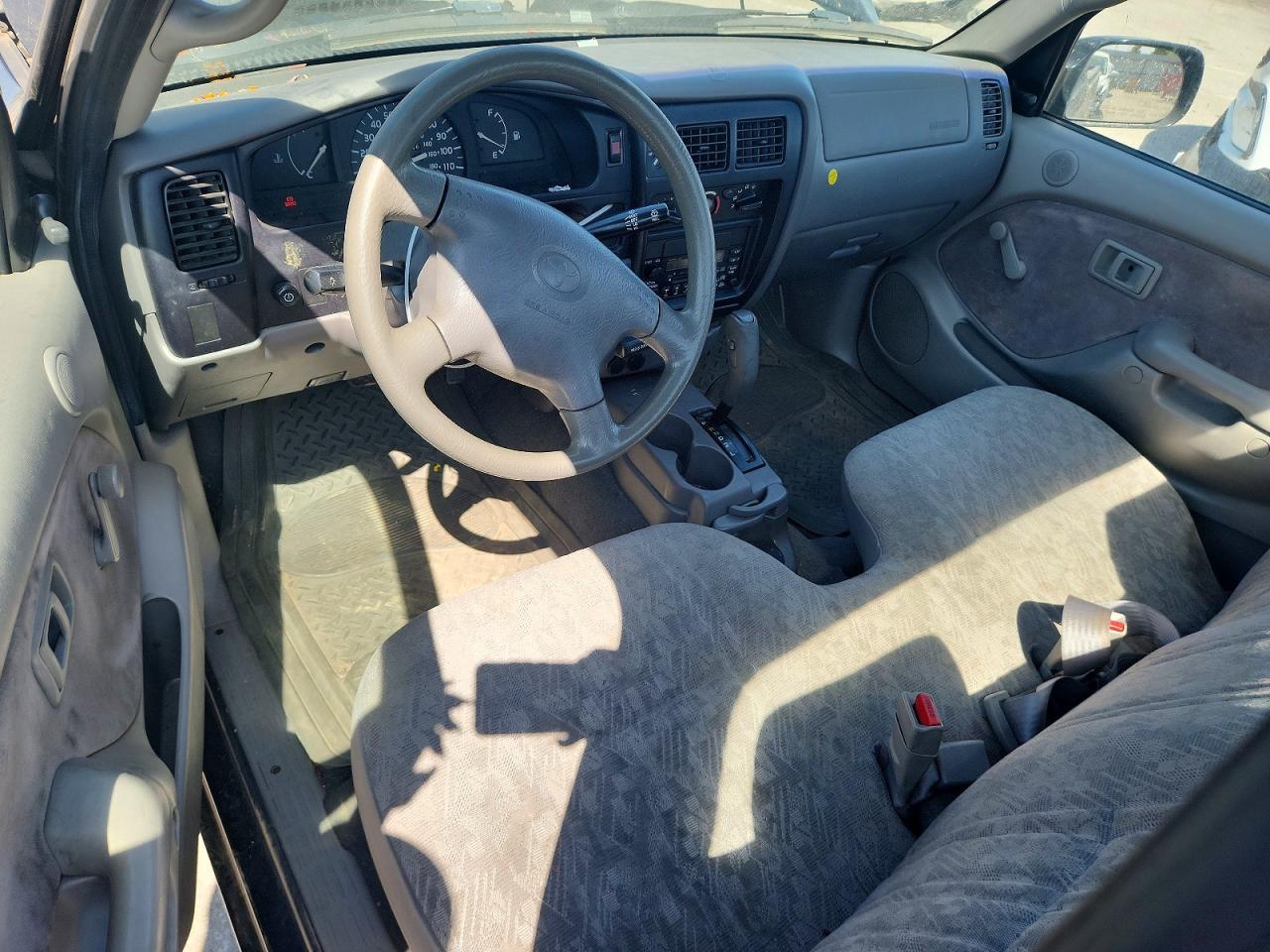 2002 Toyota Tacoma Base