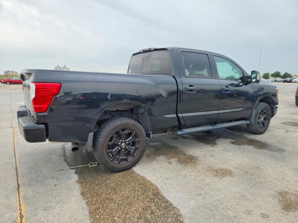 2019 Nissan Titan XD SV