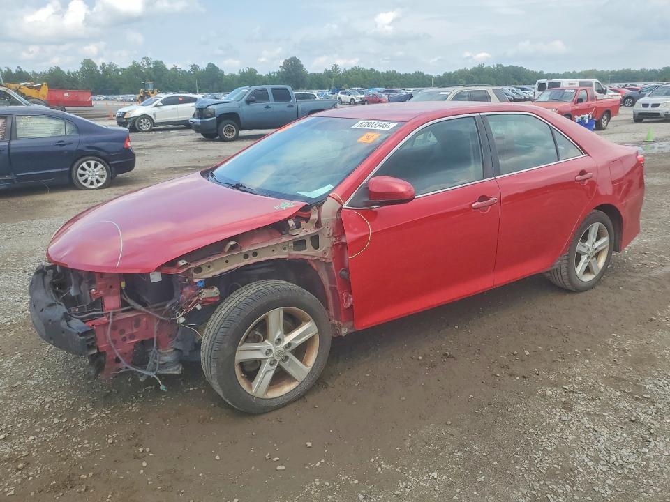 2014 Toyota Camry se