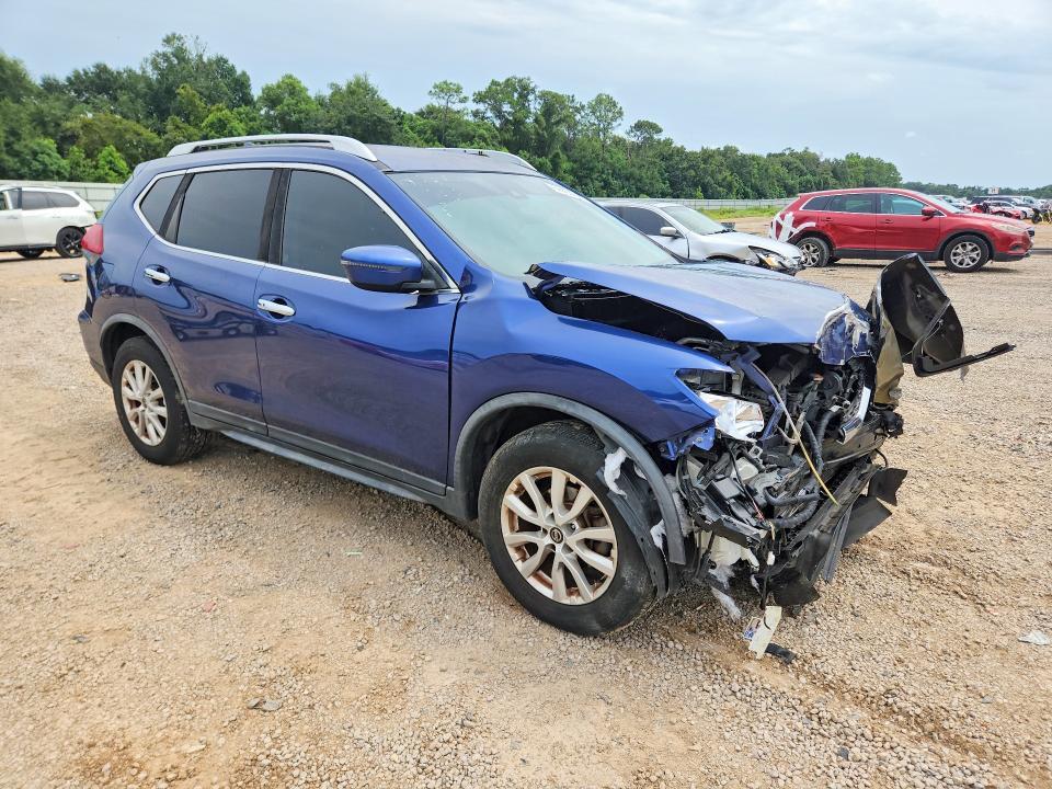 2019 Nissan Rogue sv