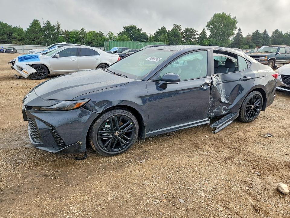2026 Toyota Camry se
