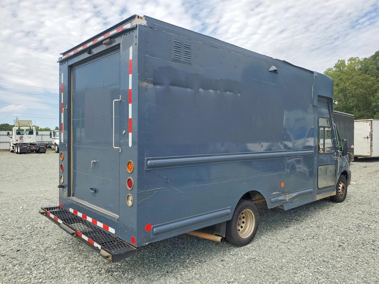2021 Ford Transit Delivery Truck