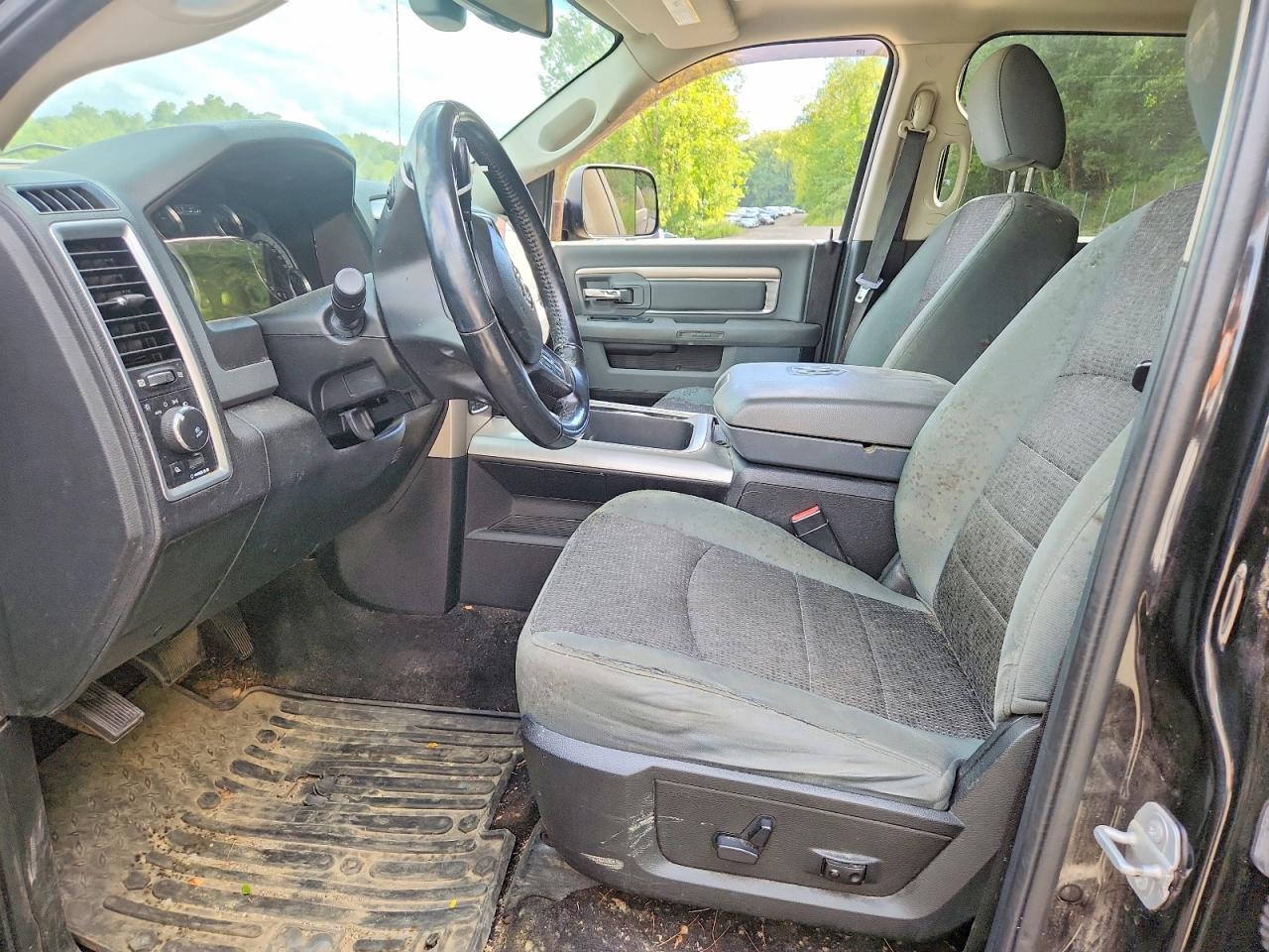 2018 Dodge RAM 1500 SLT