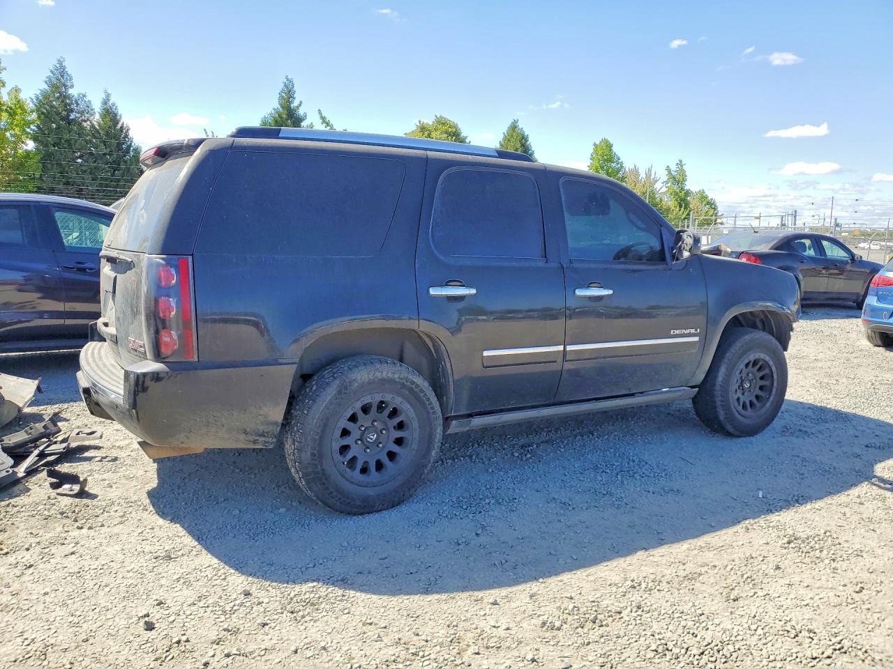 2011 GMC Yukon Denali