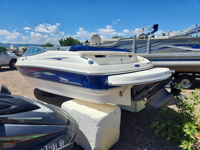 2004 Chaparral Boats 190 SSI