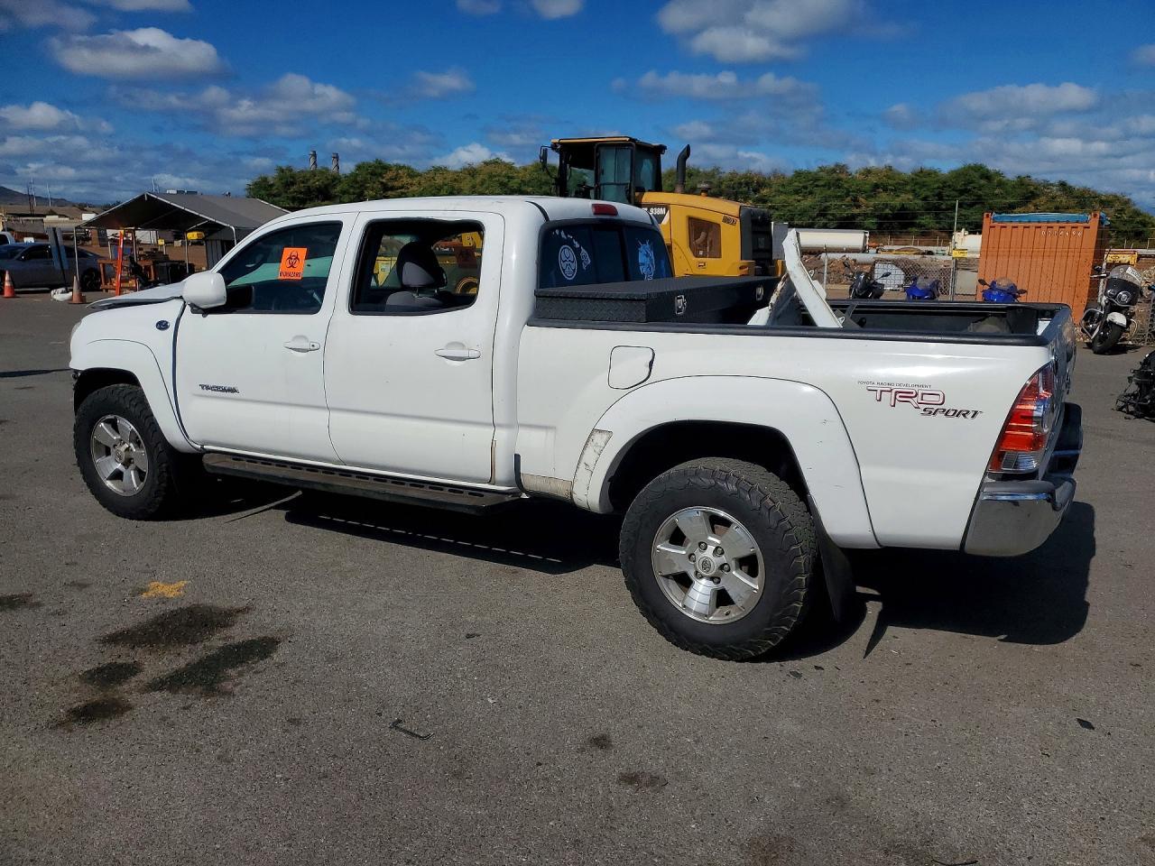 2011 Toyota Tacoma Double Cab Prerunner Long BED