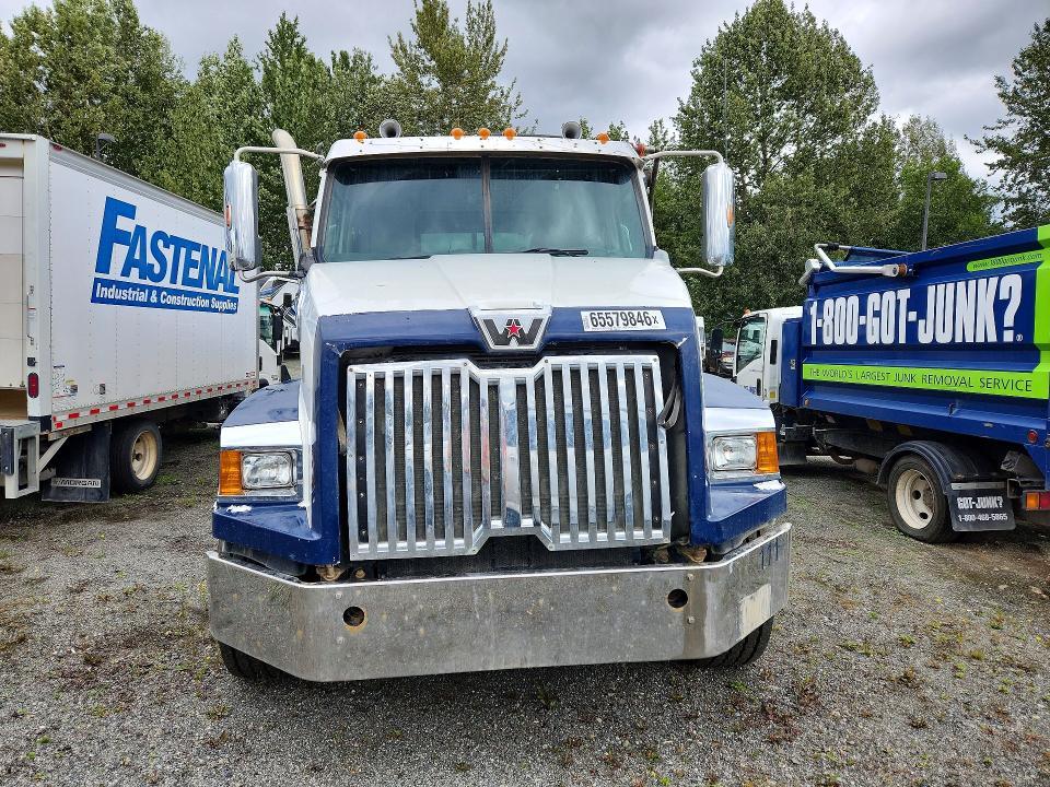 2019 Western Star 4700 Dump Truck