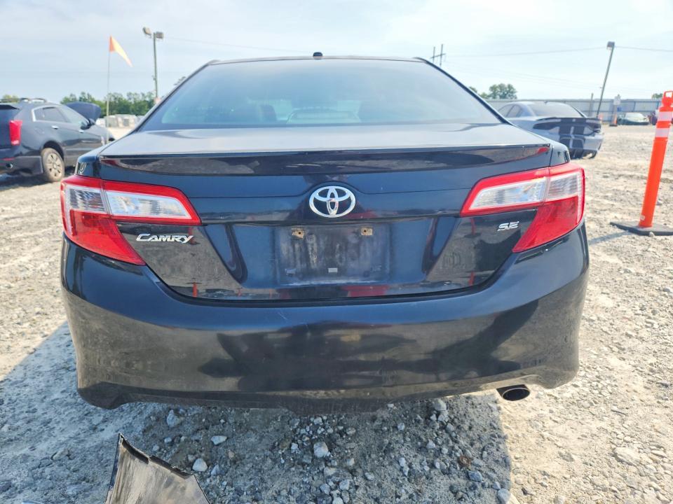 2012 Toyota Camry se