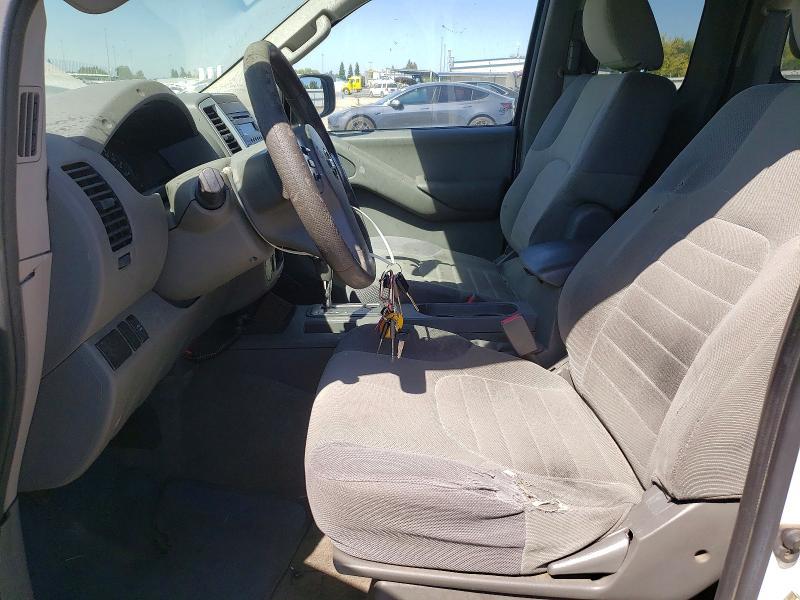 2014 Nissan Frontier S