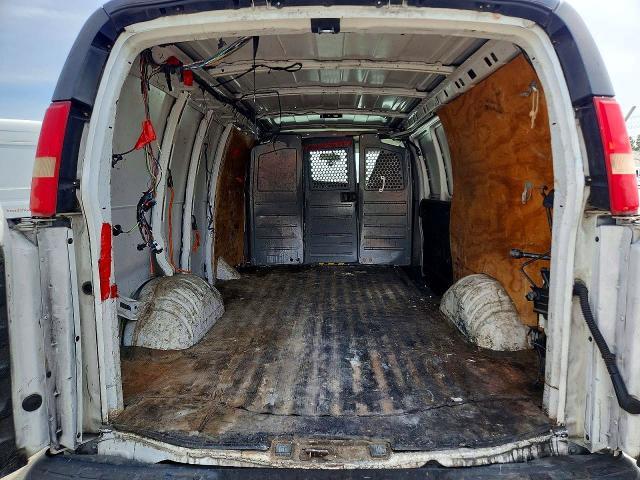 2017 Chevrolet Express 2500 Cargo Delivery van