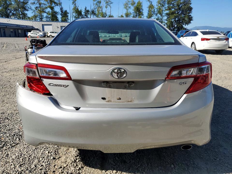 2012 Toyota Camry se
