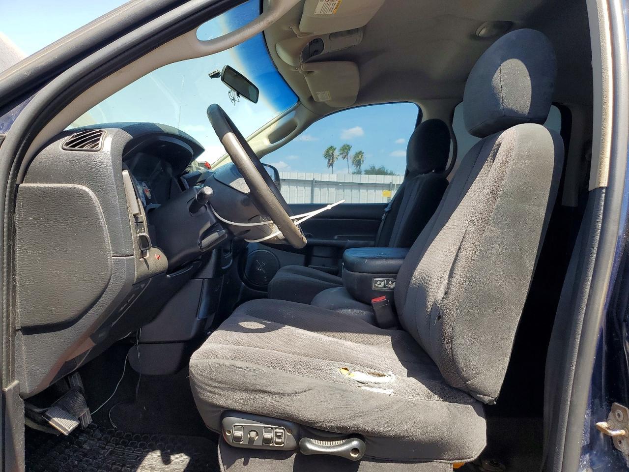2003 Dodge RAM 1500 ST