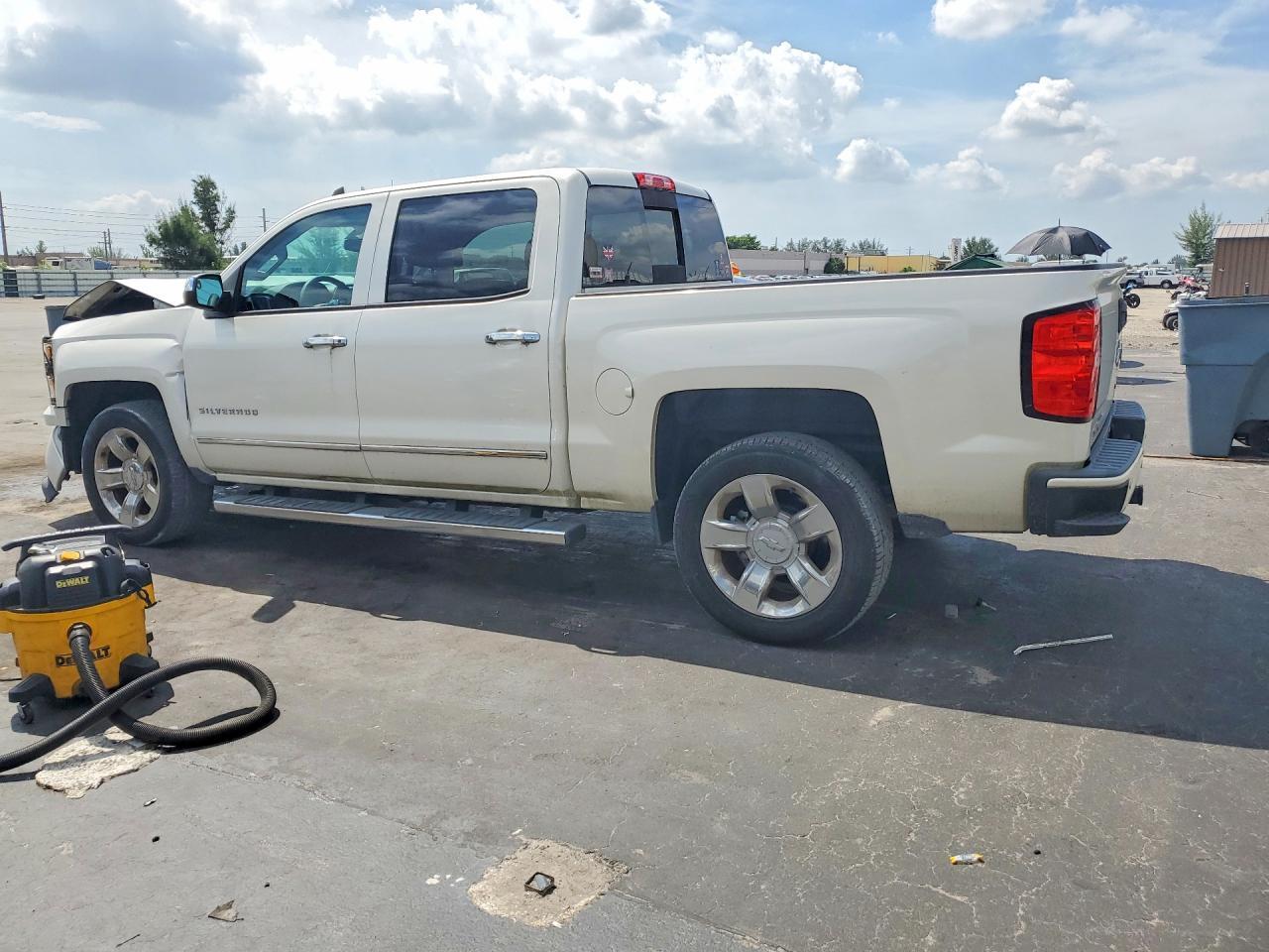 2015 Chevrolet Silverado C1500 LT