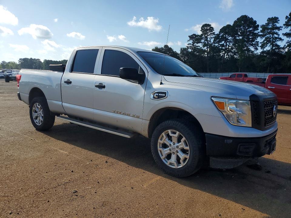 2017 Nissan Titan XD S