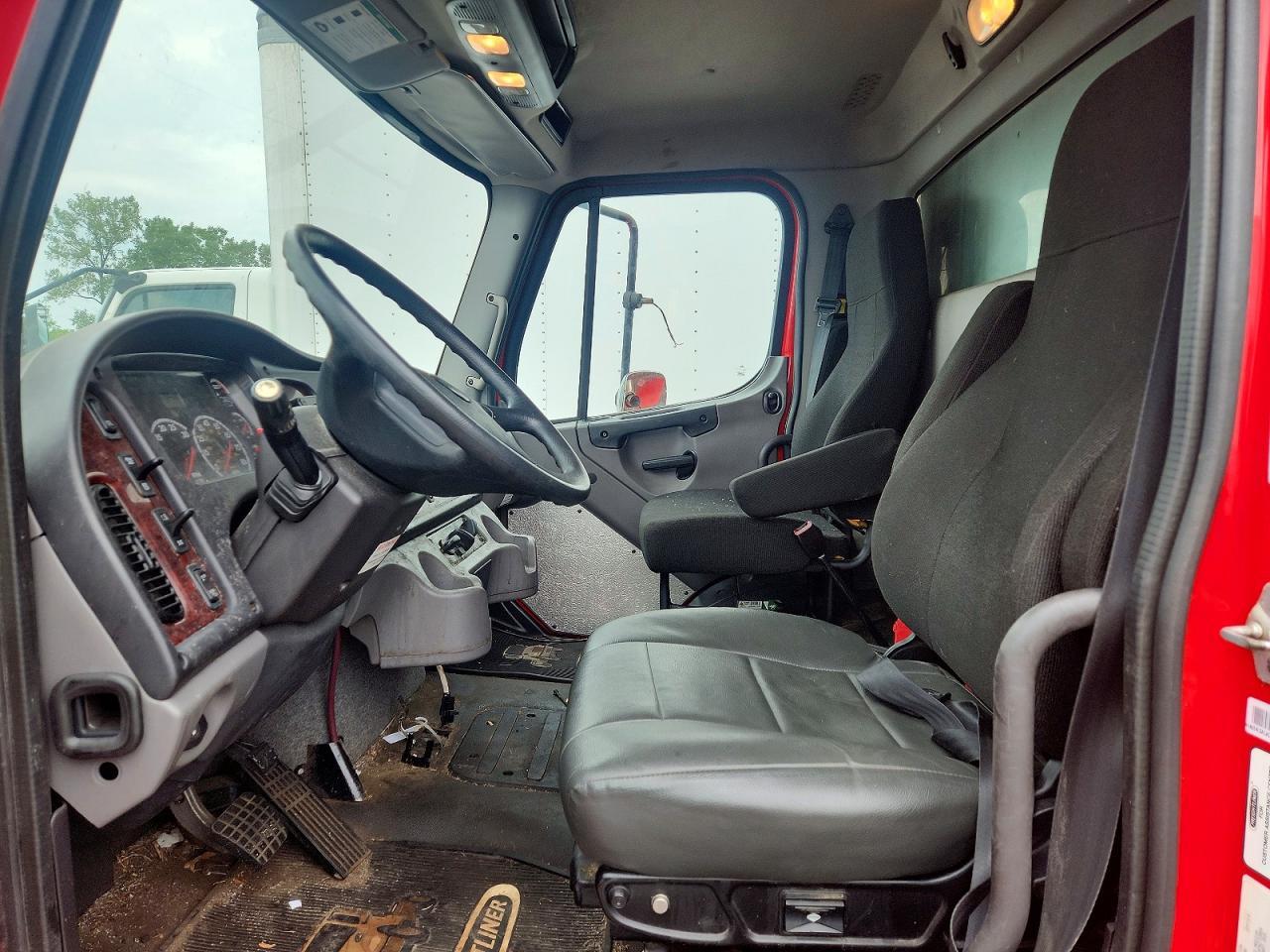 2015 Freightliner M2 Refrigerated BOX Truck
