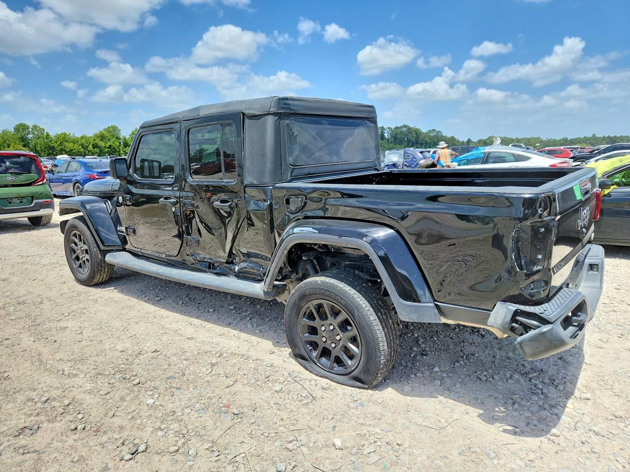 2023 Jeep Gladiator Overland