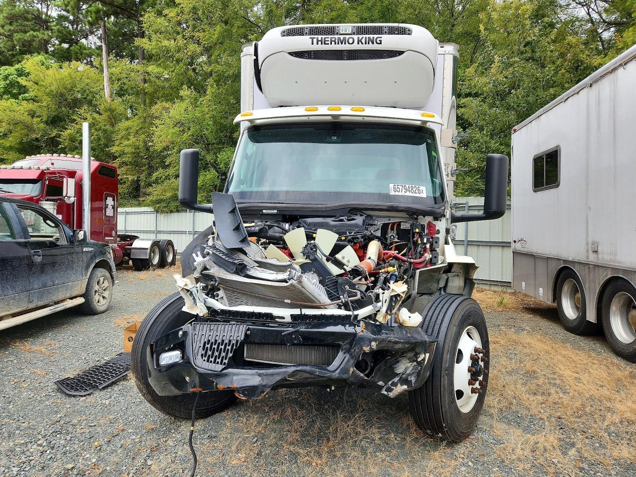 2026 International MV607 Refrigerated BOX Truck