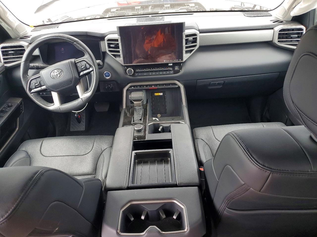 2024 Toyota Tundra Limited HV