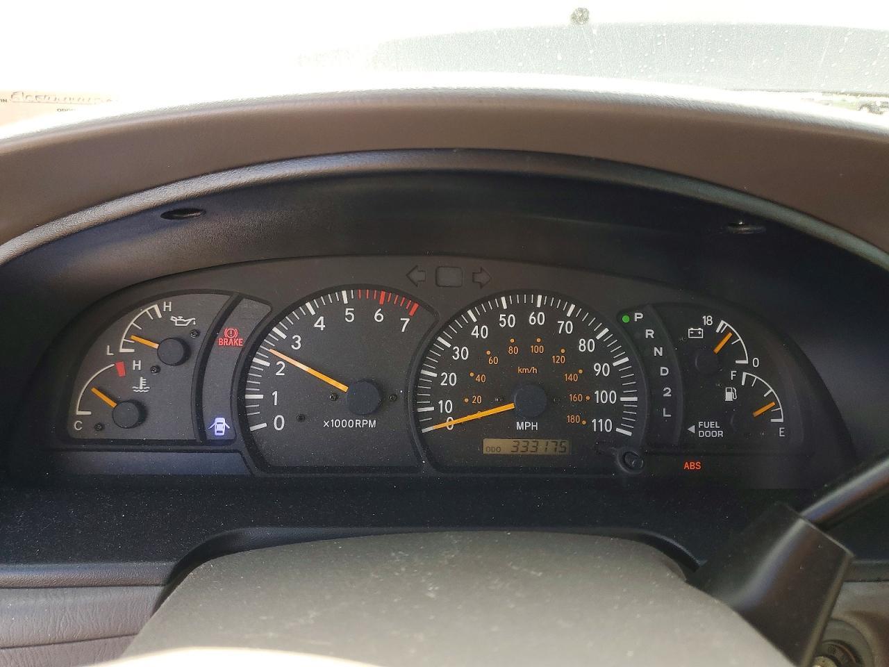 2004 Toyota Tundra SR5