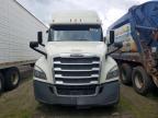 2018 Freightliner Cascadia 126 Semi Truck