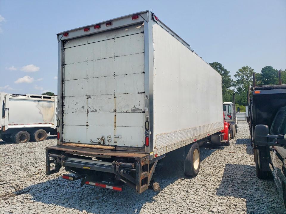 2015 Freightliner Business Class M2 Delivery Truck