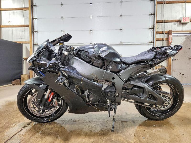 2025 Kawasaki ZX1002 M
