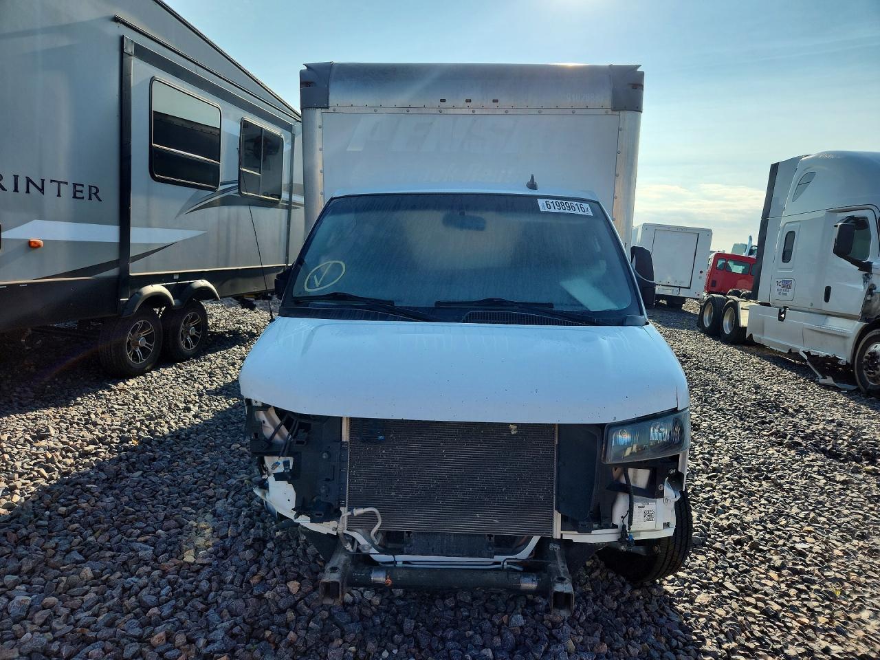 2022 GMC Savana CUT BOX Truck-Prior Fleet **