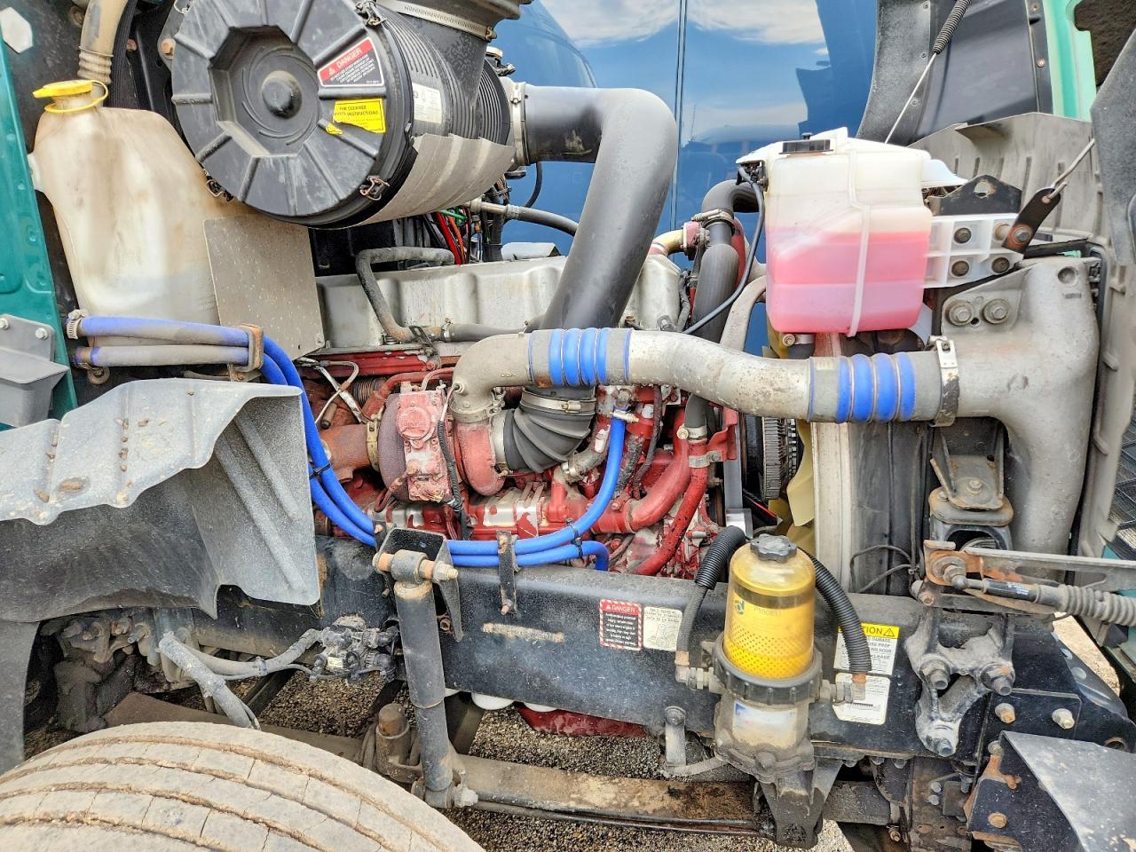 2017 Mack CXU612 Semi Truck