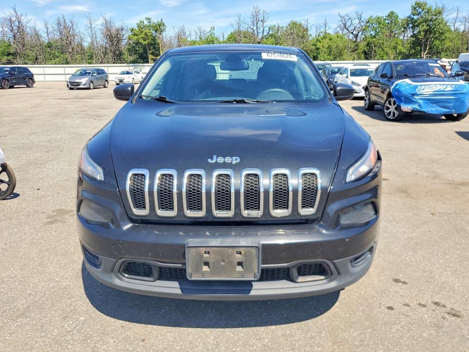 2015 Jeep Cherokee Sport
