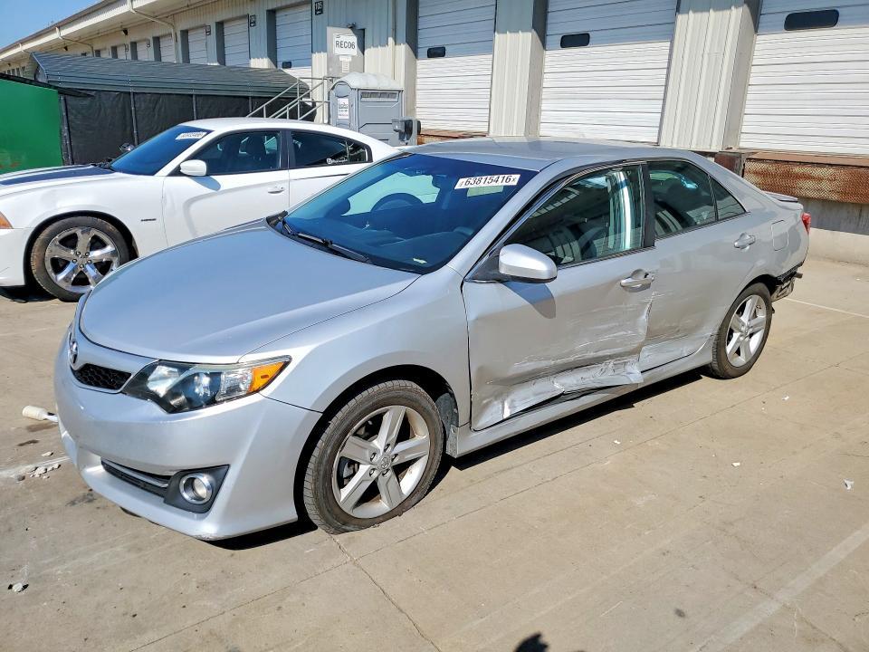 2014 Toyota Camry se